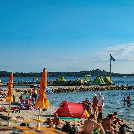 Stunning In With Wifi Сasa de vacaciones Peroj