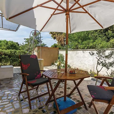 Holiday home Stunning In With Wifi *